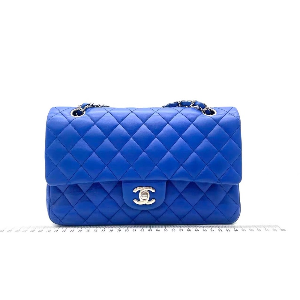 （Sold）Chanel classic double flap medium size diamond blue quilted lambskin
